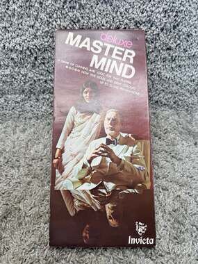 Vintage 1972 Invicta Super Master Mind Board Game